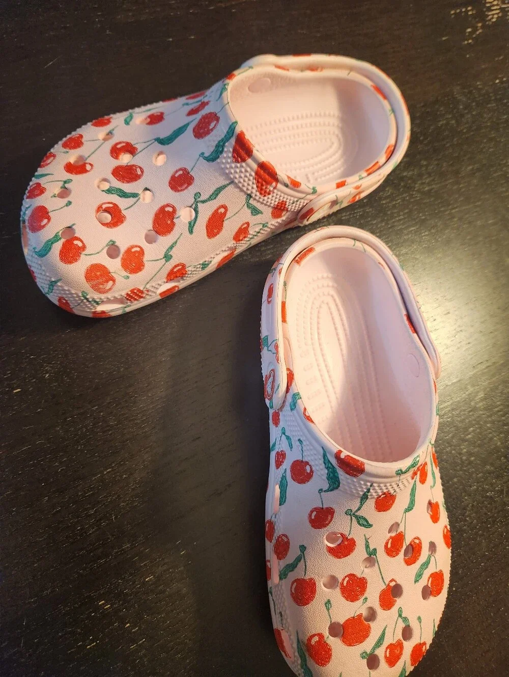 CROCS cute pink